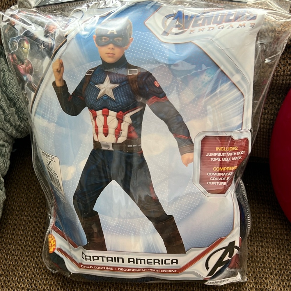 Halloween Costume - Boys - Captain America with Shield